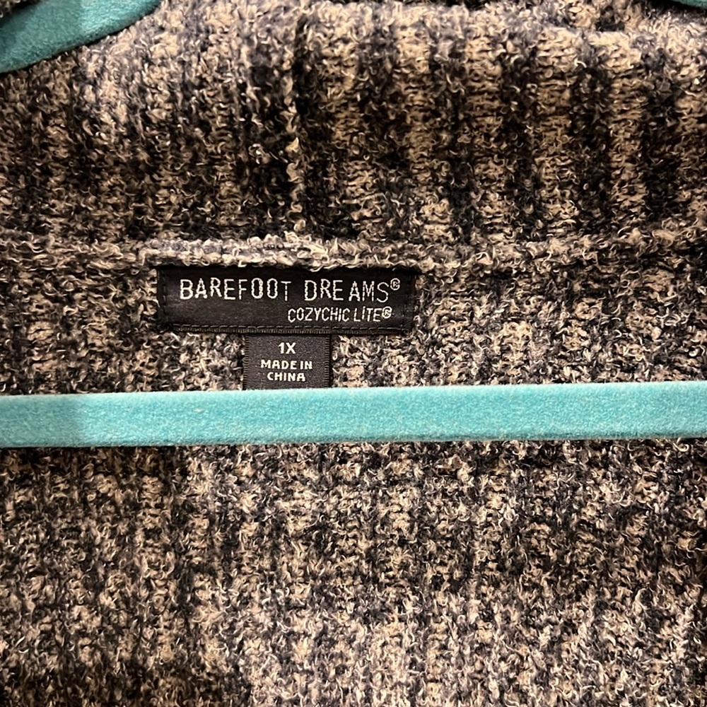 Barefoot Dreams cozychic lite cardigan